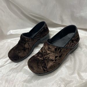 Dansko Brown Crushed Velvet Comfort Nursing Clogs